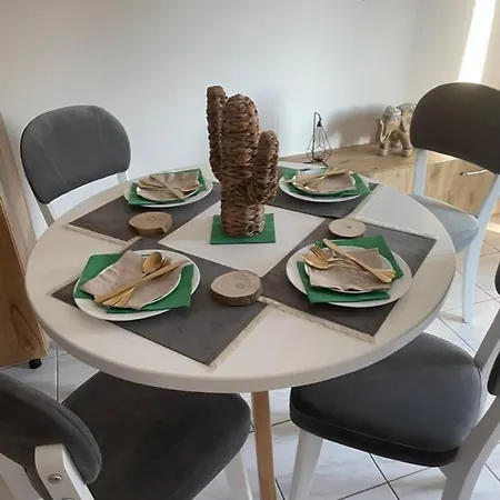 Tiara Apartment