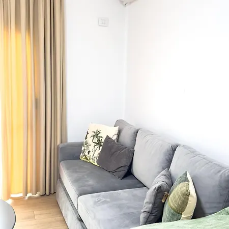 Tiara Apartment